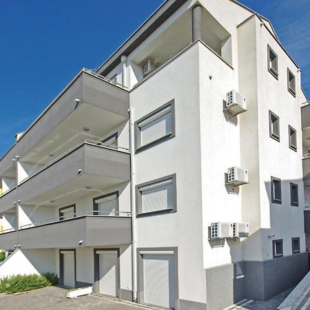 Gorgeous Apartment In Makarska With Wifi Exterior foto