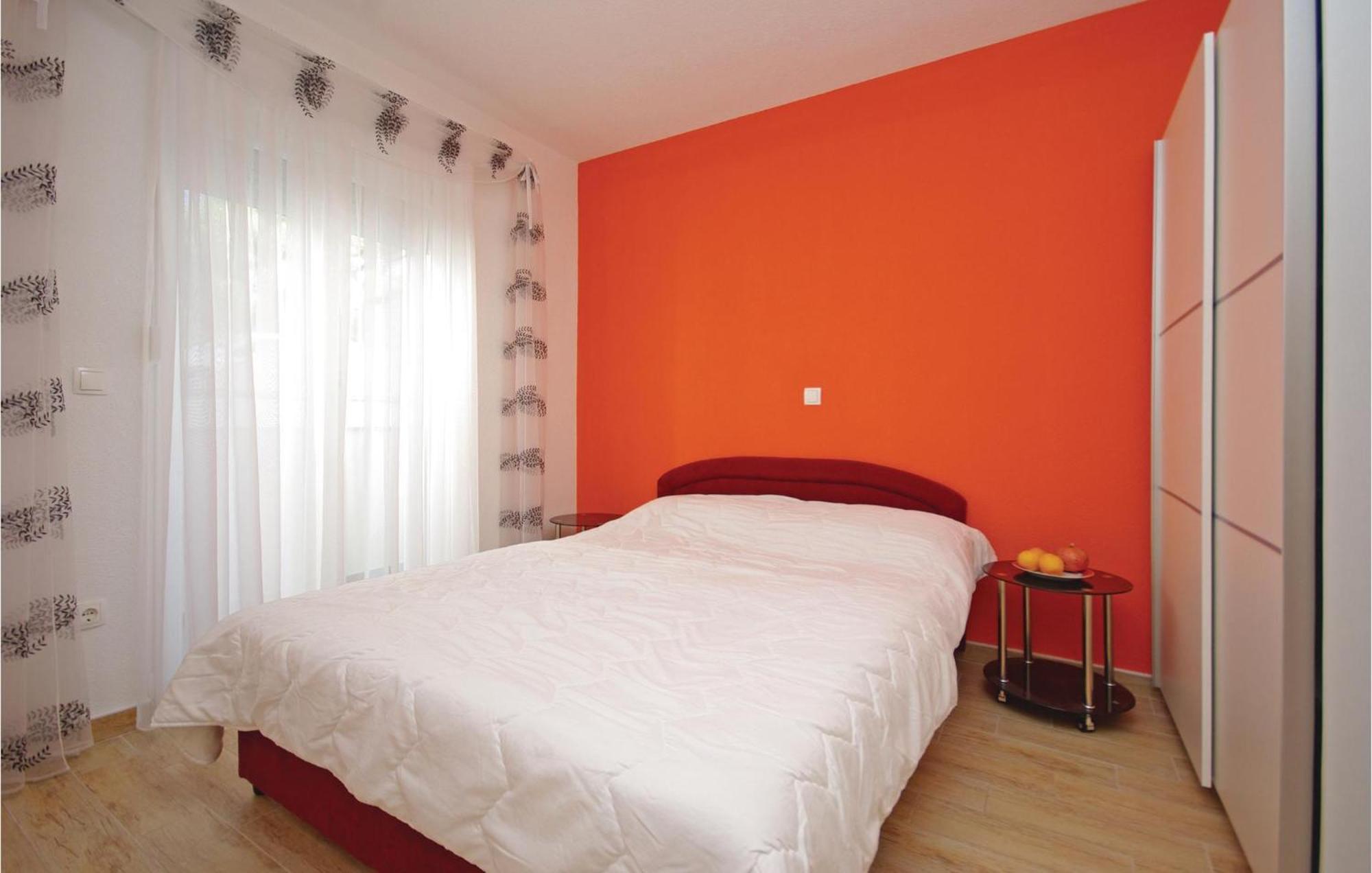 Gorgeous Apartment In Makarska With Wifi Exterior foto